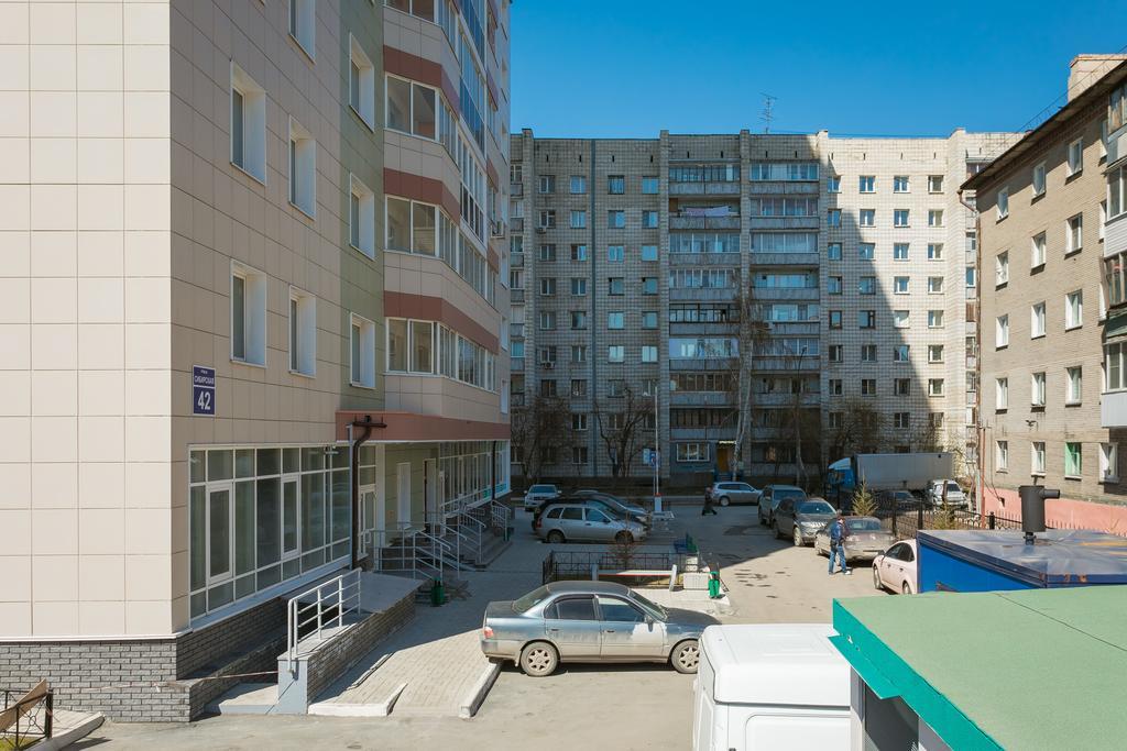 Narayana Apartments On Sibirskaya 42 Novosibirsk Eksteriør bilde